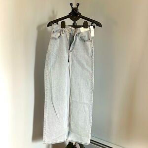 NWT Abercrombie & Fitch 90s relaxed  00 short